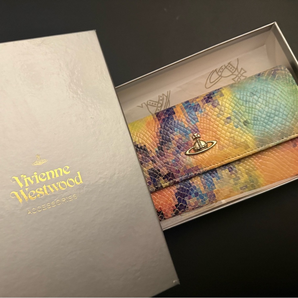 EUC Vivienne Westwood leather wallet